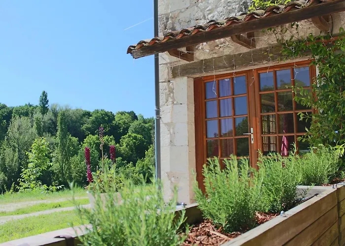 Moulinieres بيت للعطل فينوف سور لو